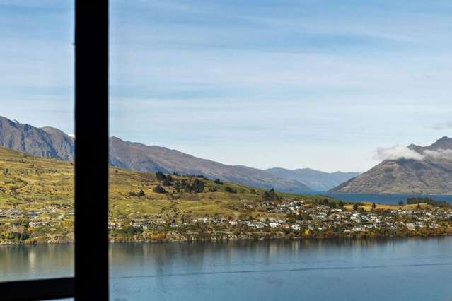 105 Goldfield Heights Queenstown_1