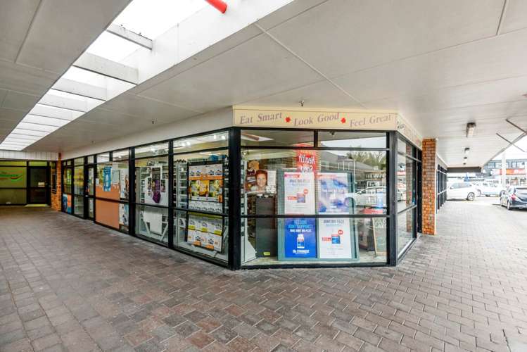 Unit I/3 Tamariki Avenue Orewa_2