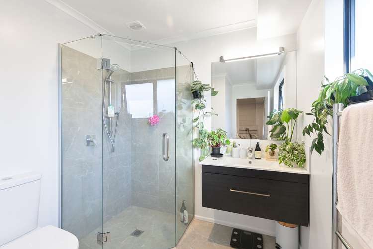 63 Malone Crescent Richmond_5