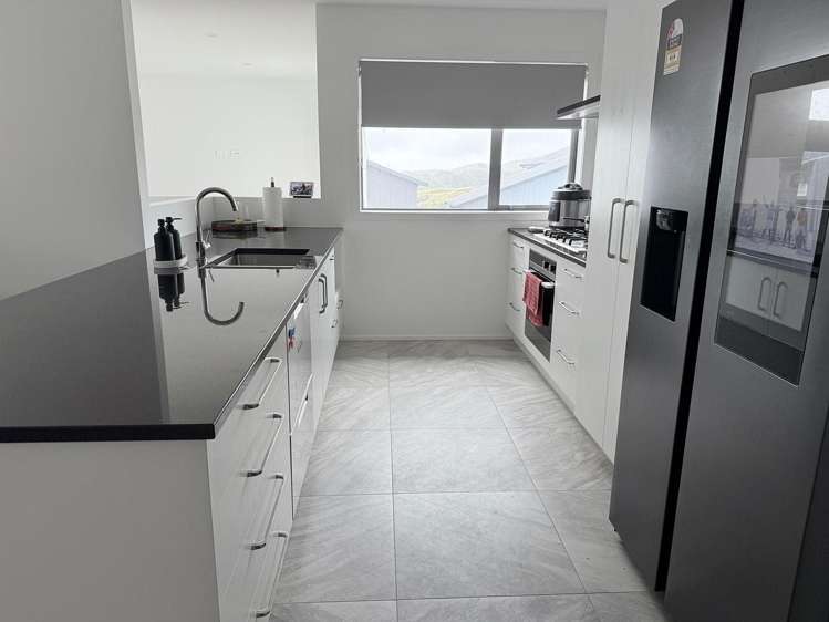 17 Lemonwood Way Woodridge_22