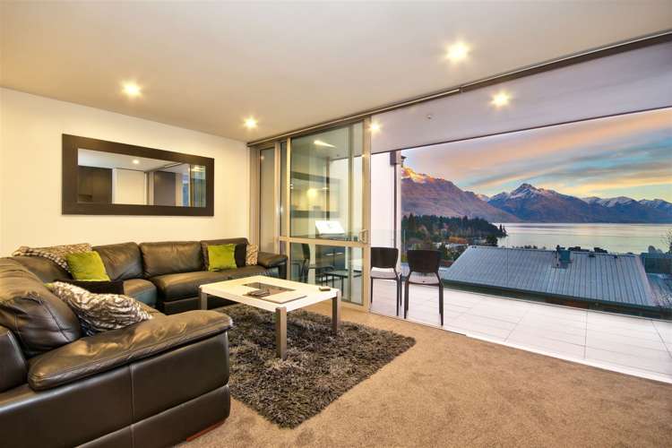 13/60 Hallenstein Street Queenstown_2