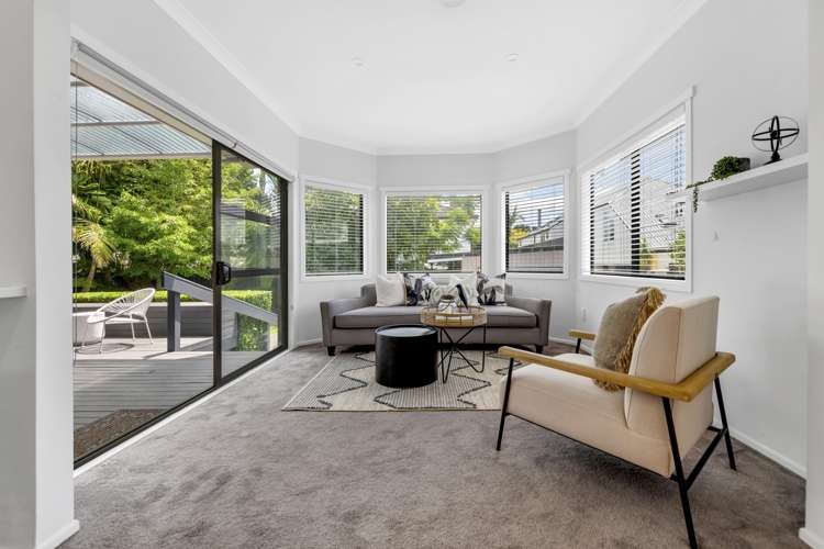 17 Eastern Beach Road Eastern Beach_10