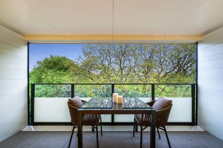 12/8 Dock Street Auckland Central_10