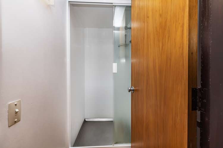 4 Ridd Crescent Karori_17