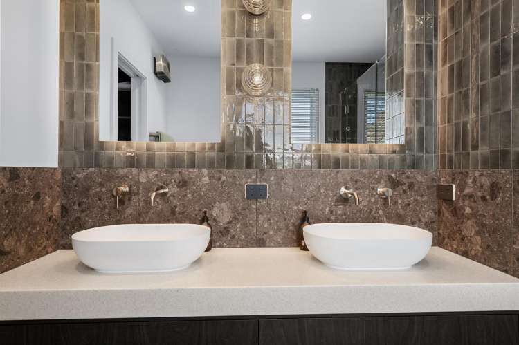48 McDougall Avenue Merivale_25