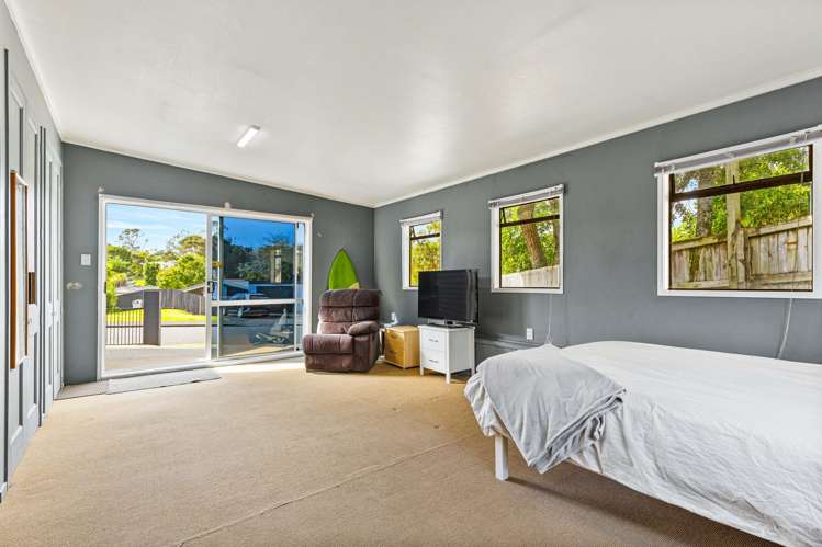 6 Coey Place Glen Eden_14