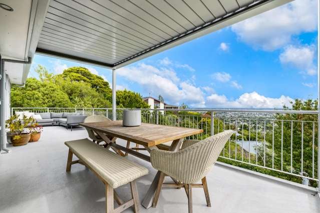 Spacious home, two ensuites with a cavity system!