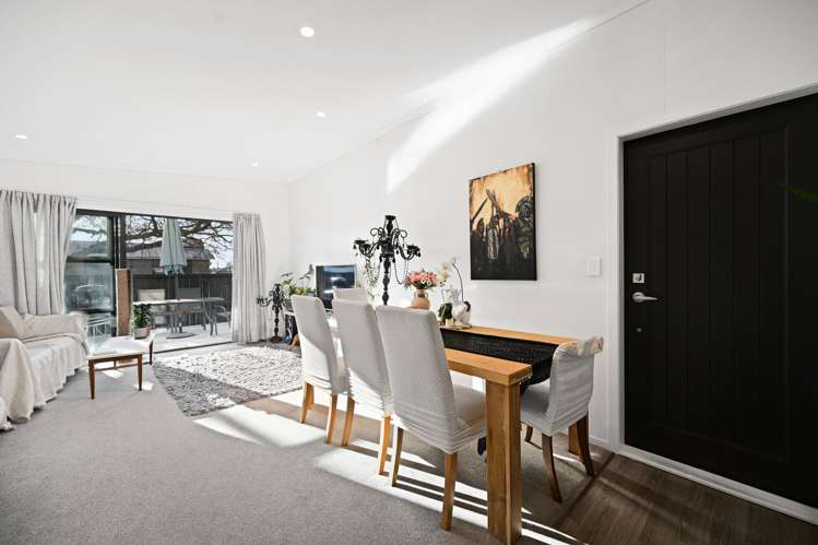 2/1087 Heaphy Terrace Fairfield_5