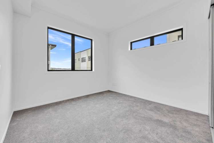 22/11 Carlos Drive Flat Bush_24