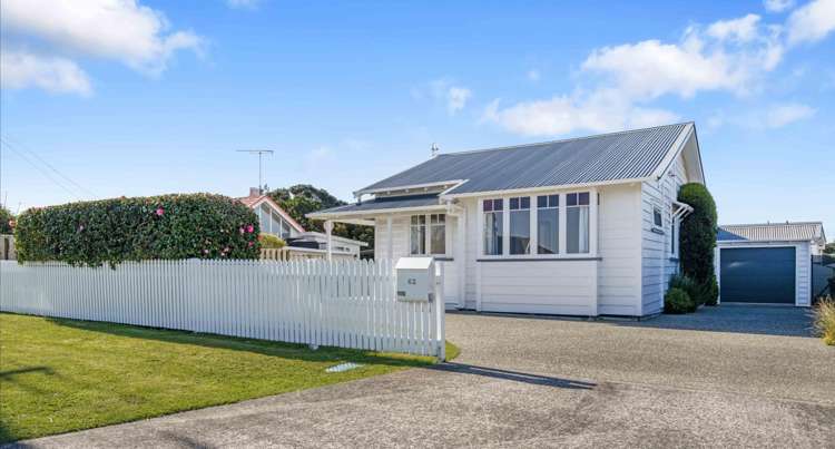 62 Beach Road_0