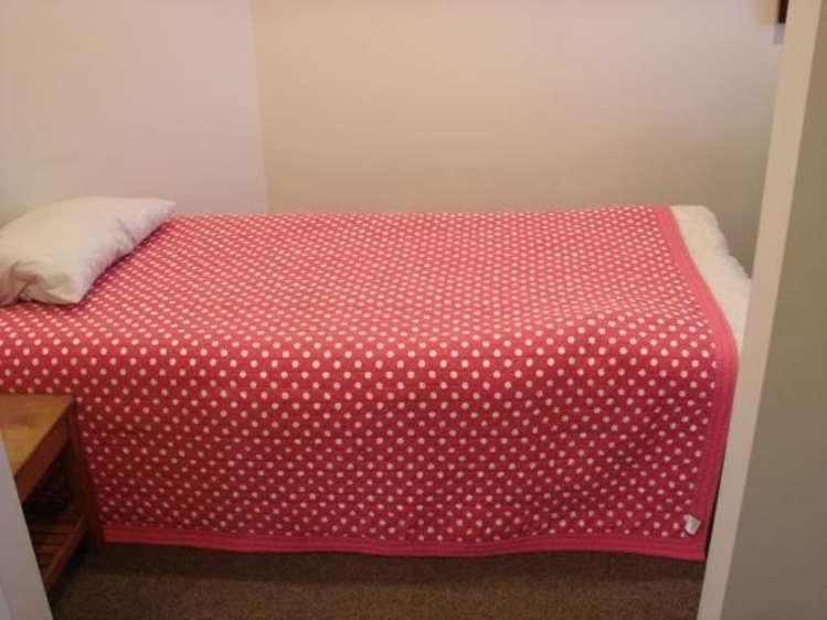 12 Ashley Drive Paroa_12