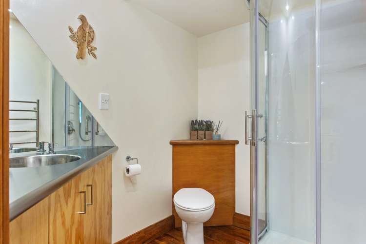 1805 Cust Road Cust_15