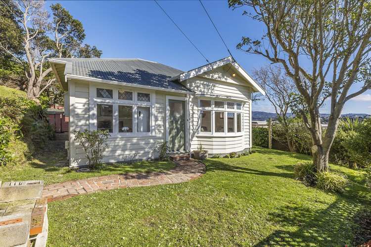 75 Nevay Road Miramar_0