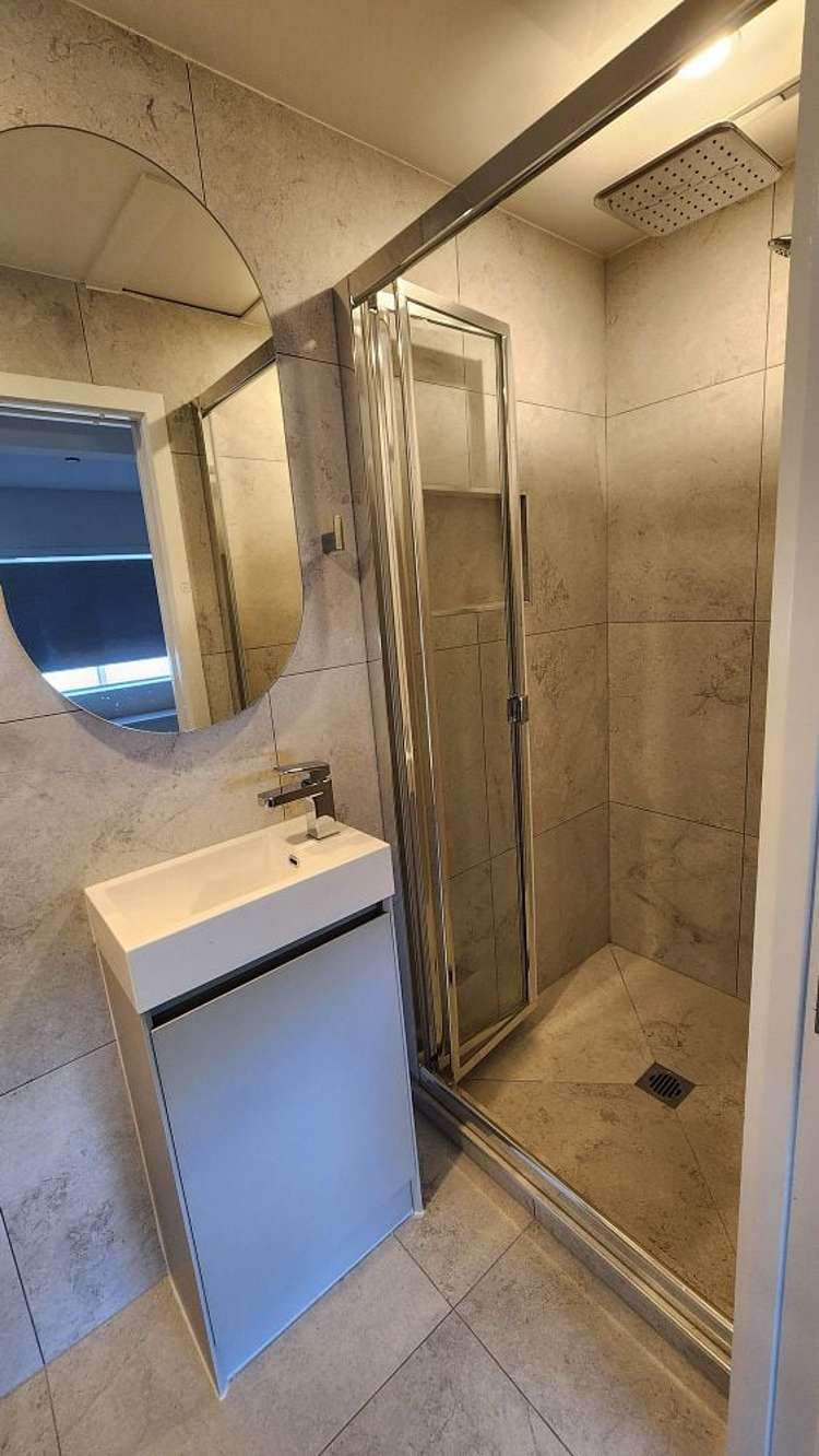 5A Charmaine Road Torbay_12