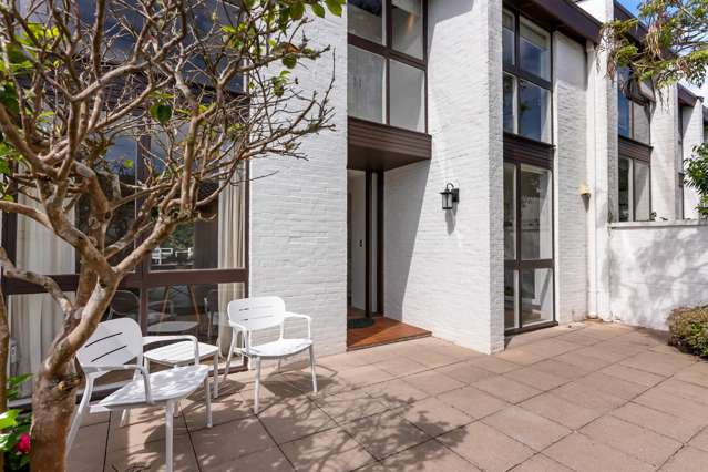 Spacious freehold brick and tile style