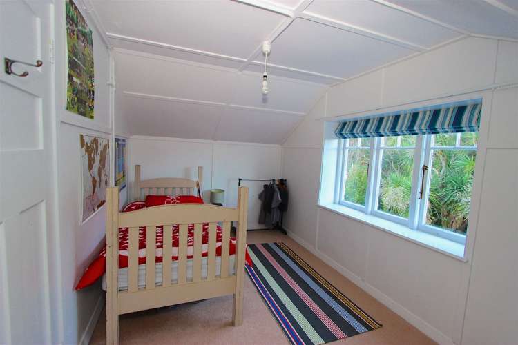 27 Seaview Road Brighton_10