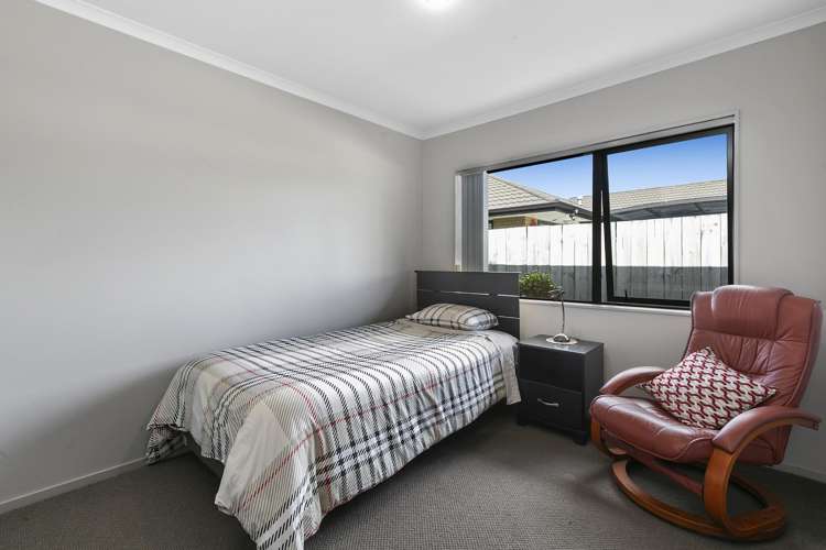 8 Dumfries Place Pyes Pa_13