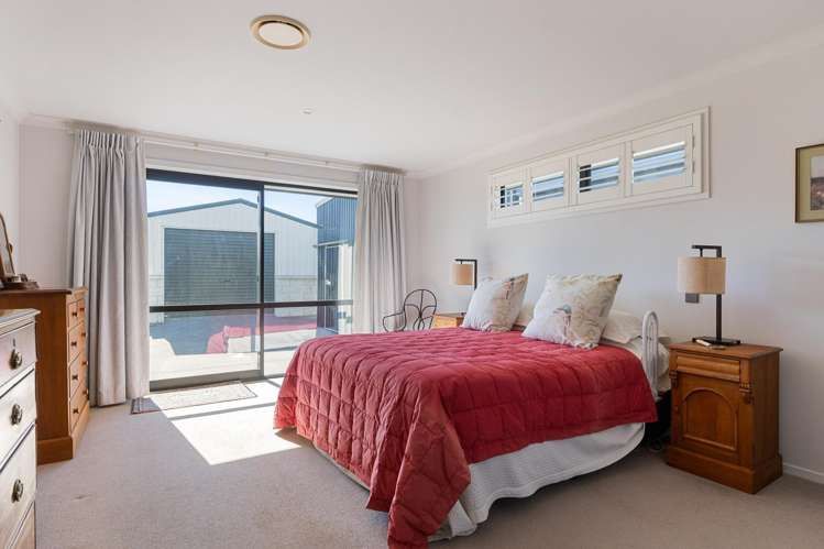 19 Joanne Street Lytton West_17