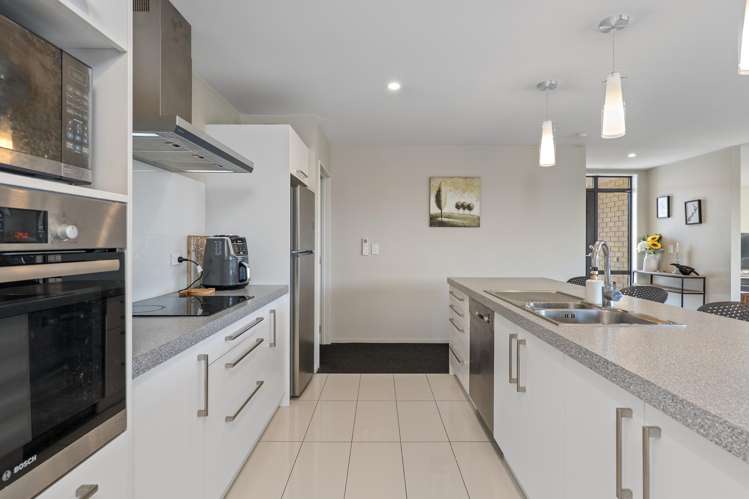 4 Eaton Place Lincoln_10