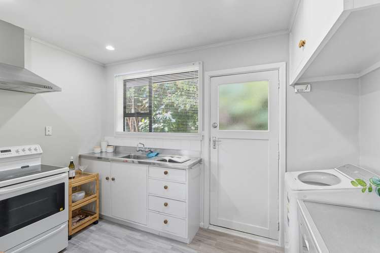 2/100 Southampton Street Sydenham_10