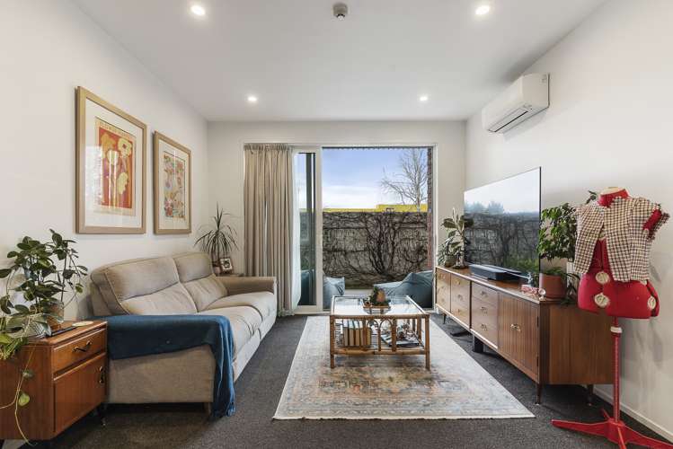 G08/1B Soljak Place Mount Albert_1