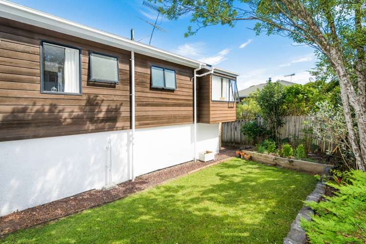 28b Saint Peters Street Northcote_3