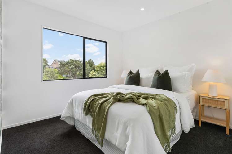 659A Beach Road Rothesay Bay_13