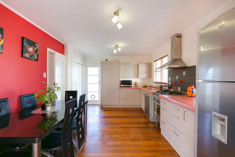 44 Bracken Road Paparangi_10