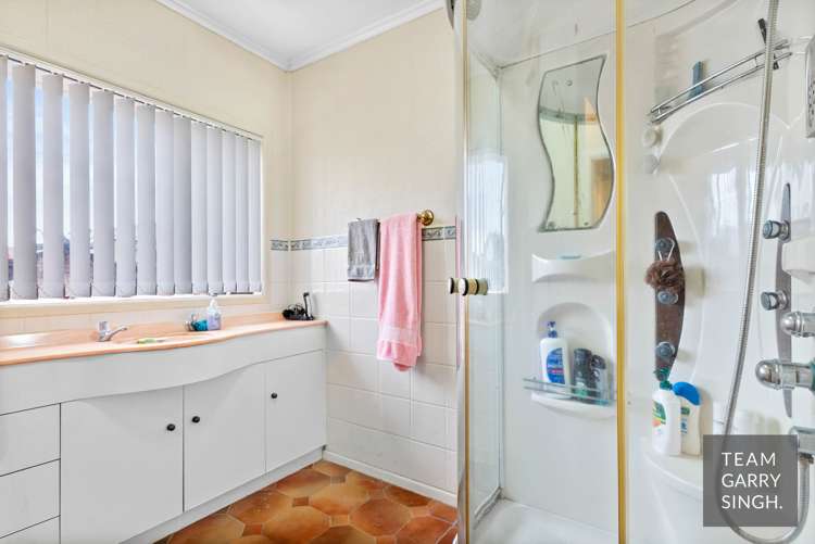 24 Edmund Hillary Avenue Papakura_13