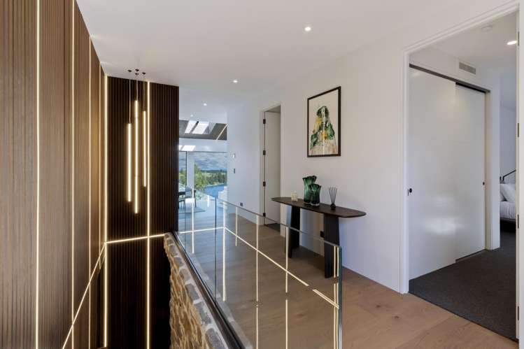 9 Earnslaw Terrace Queenstown_9