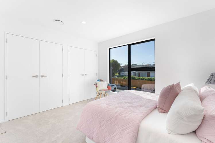 4/67 Royal View Road Te Atatu South_9