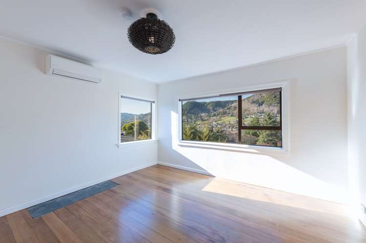 45 Jenner Road Toi Toi_11