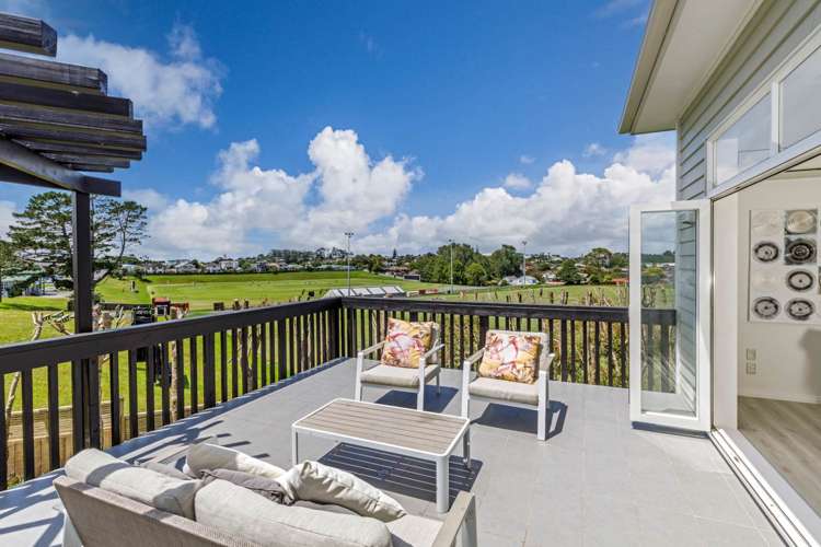 16 Zara Court Windsor Park_31