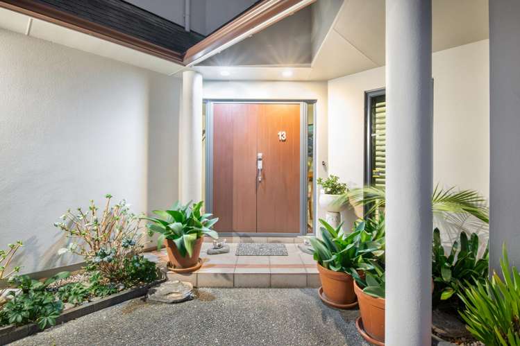 13 Joydon Place Stanmore Bay_4
