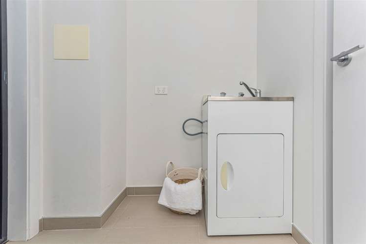 14 Alexander Willis Crescent Hobsonville_22