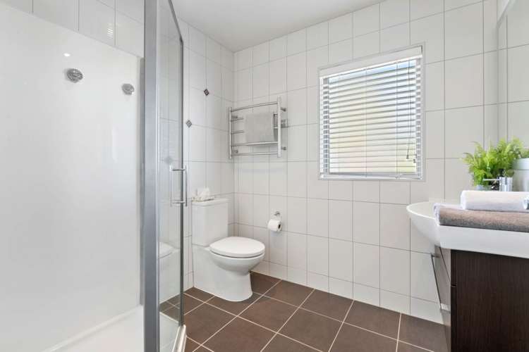 12 Zara Court Windsor Park_14