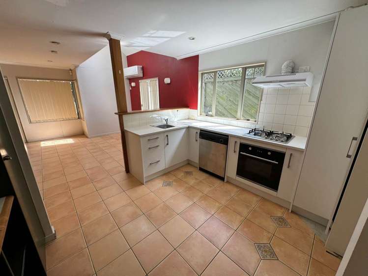 67c Morningside Drive Mount Albert_1