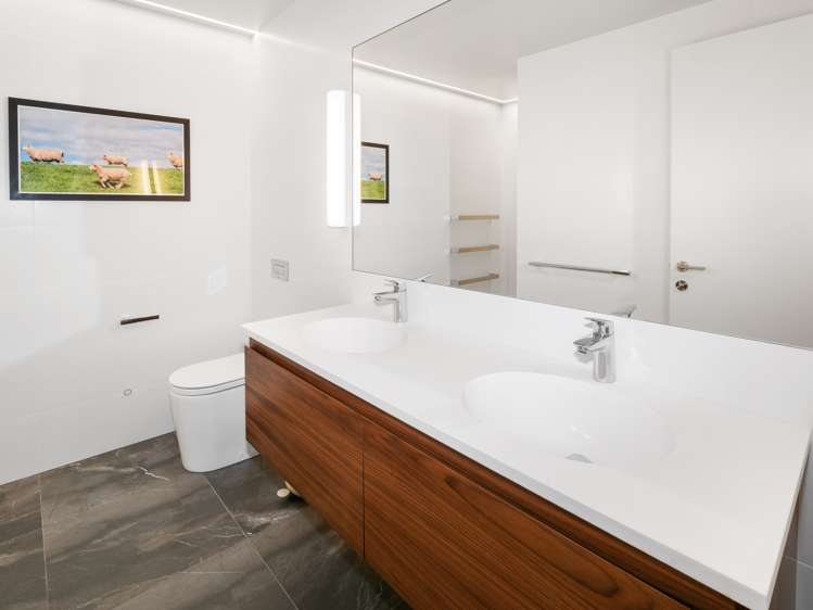 143b Marine Parade Mount Maunganui_23