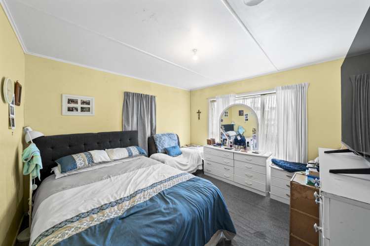 3 Clarkson Crescent Otara_6
