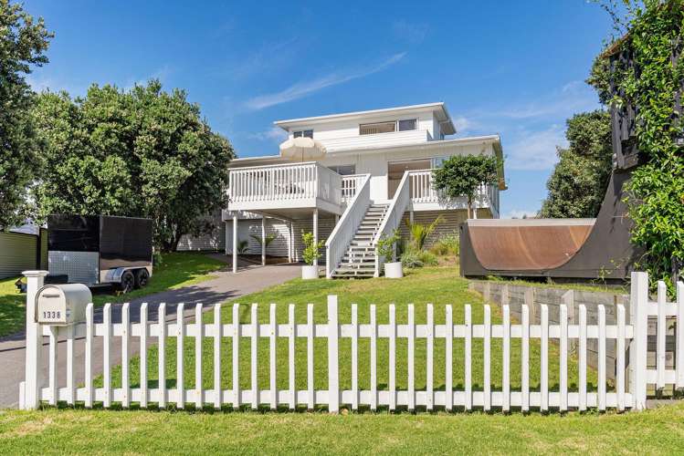1338 Papamoa Beach Road_0