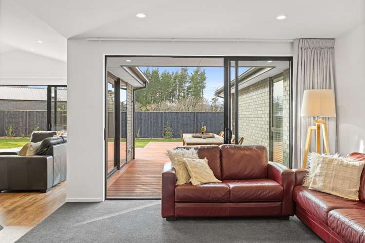 39 Plover Avenue Amberley_14