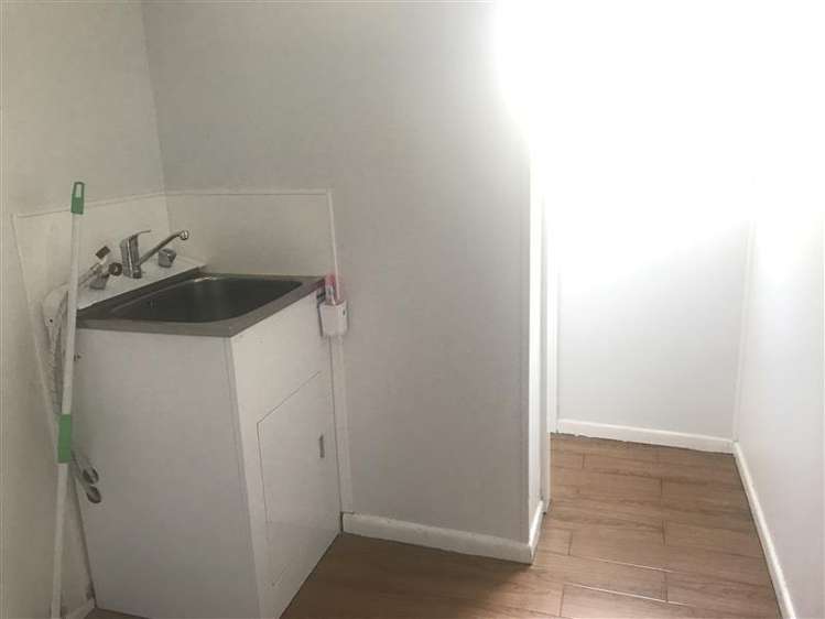 28 Russell Road Manurewa_6