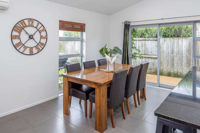 33 Chadwick Place Rototuna North_2