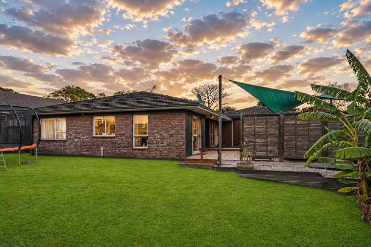 101 Glenmore road Sunnyhills_17