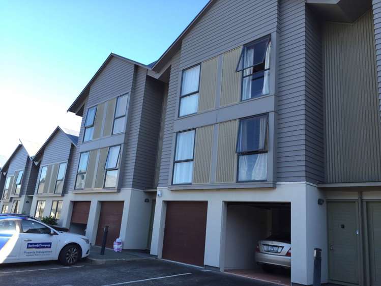 61/51 Ireland Road Mount Wellington_0
