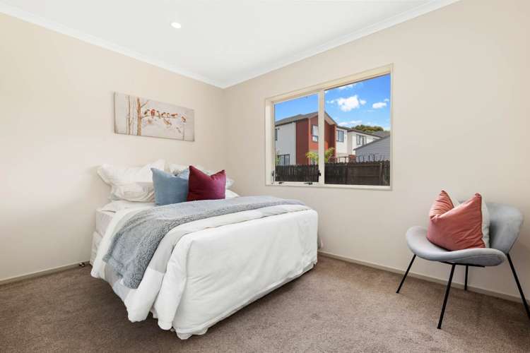 5 Midvale Place Pakuranga Heights_16