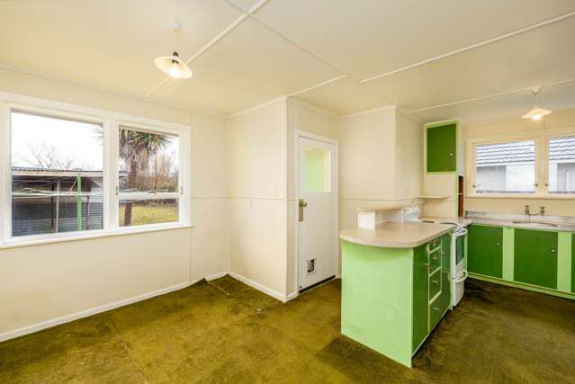 87 Carisbrooke Street Aranui_1