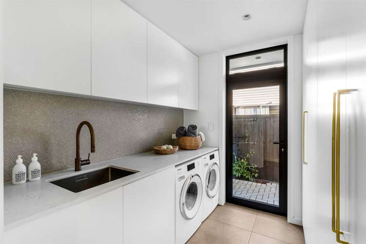 23 Muritai Road Milford_44