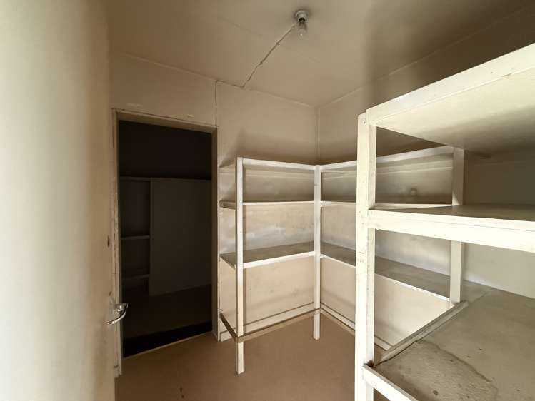 Shop 1/5 Memorial Avenue Fendalton_16