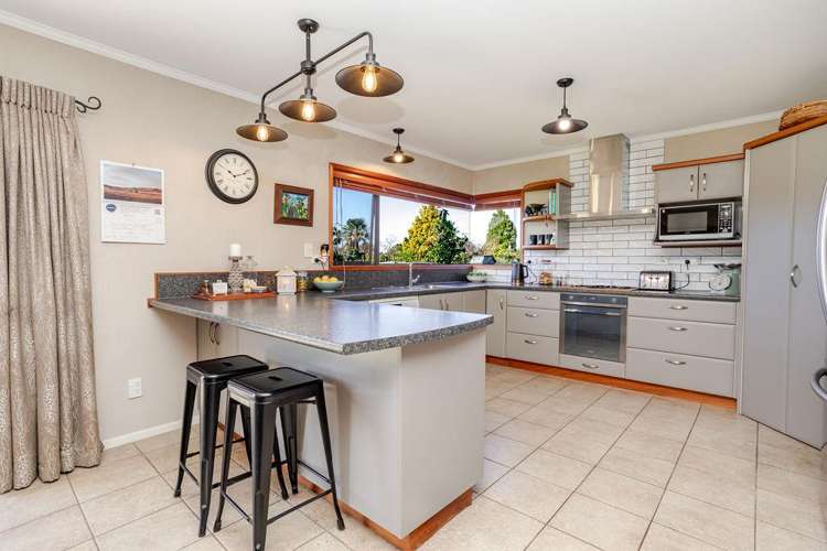 71 Gregg Street Dannevirke_2